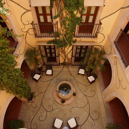 Hotel De La Soledad Morelia Buitenkant foto