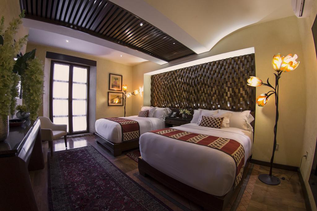 Hotel De La Soledad Morelia Buitenkant foto