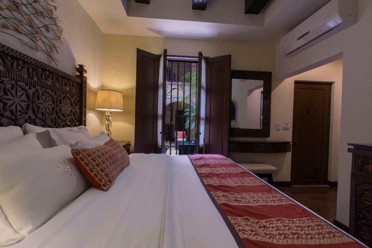 Hotel De La Soledad Morelia Buitenkant foto